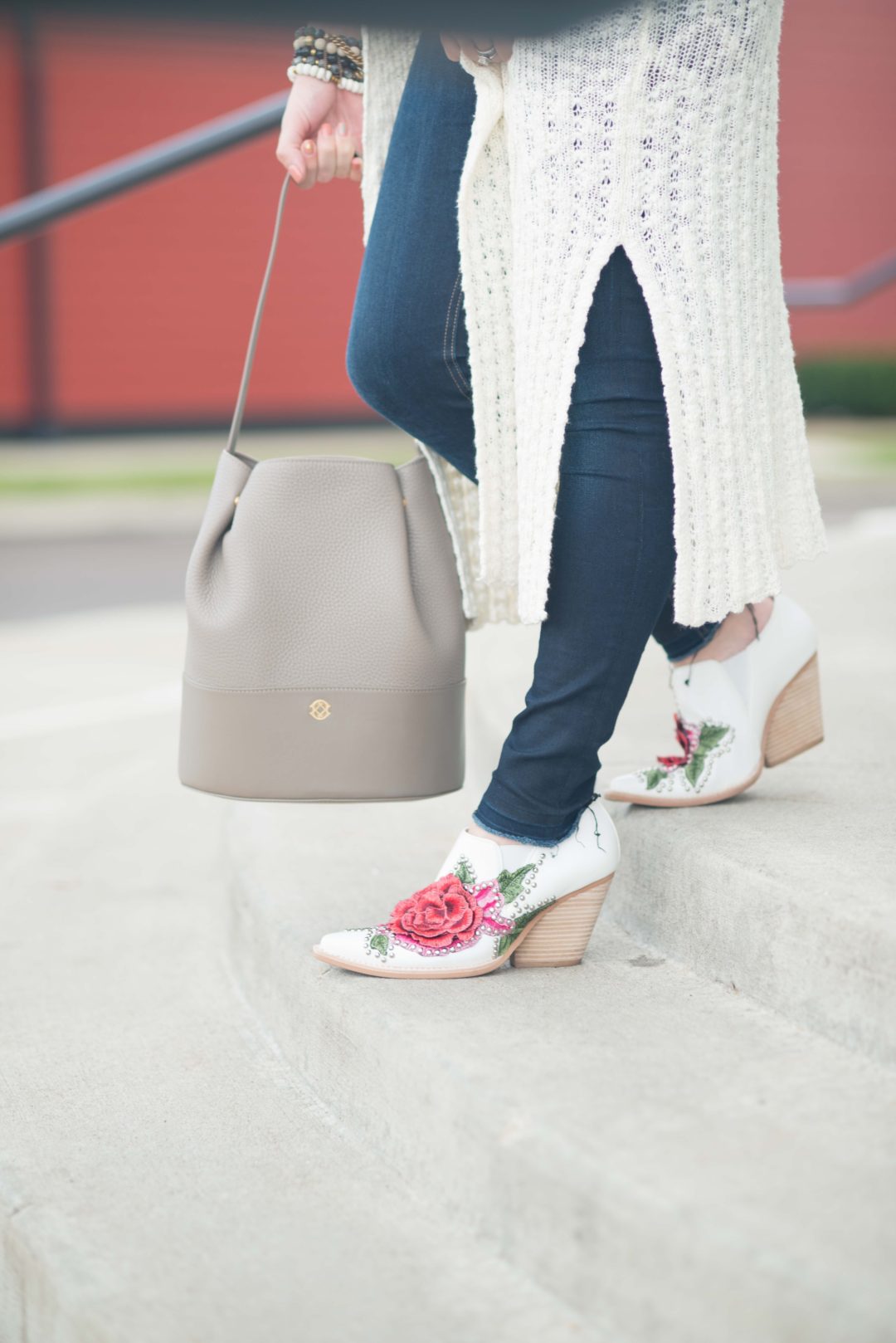 bucket bag styling