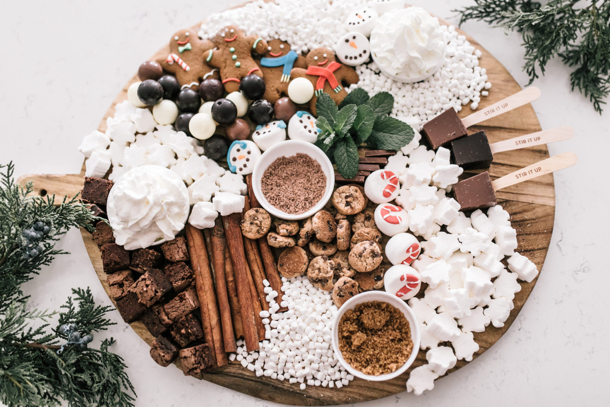 hot chocolate dessert charcuterie board – Beaus and Ashley